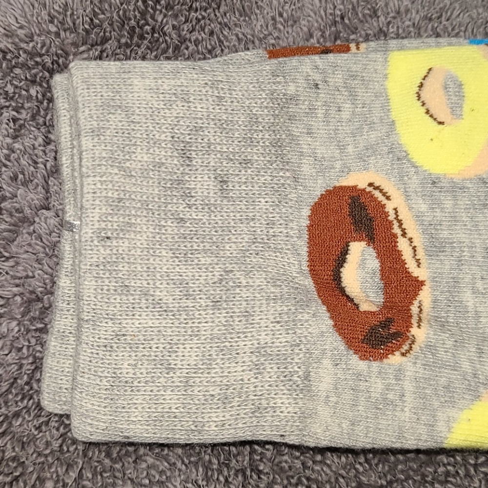 Coffee and donuts! Lot of 2 pairs of men's socks - Picture 12 of 16